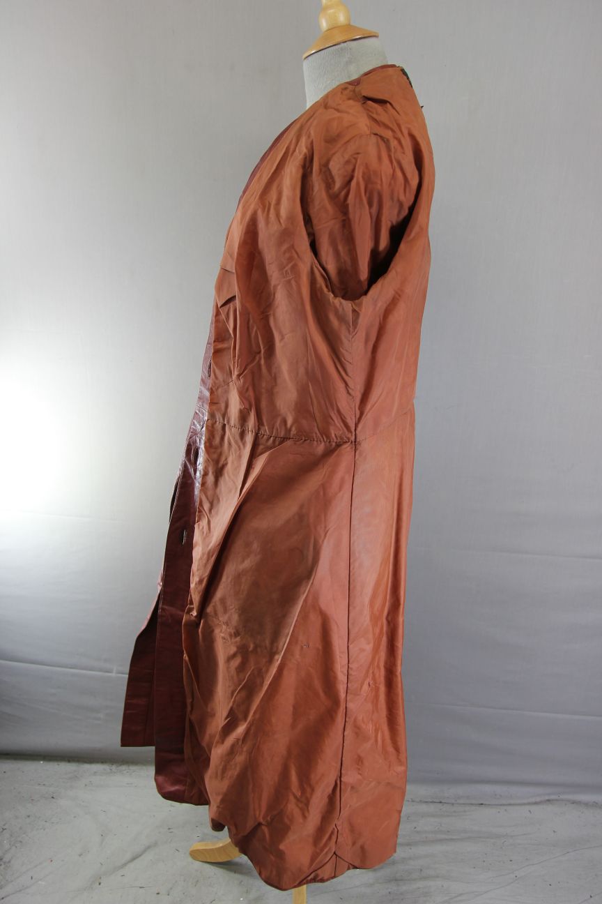 VINTAGE 70S BROWN SUEDE & LEATHERCRAFT LTD CLASSIC FULL LENGTH TRENCHCOAT 36-38"