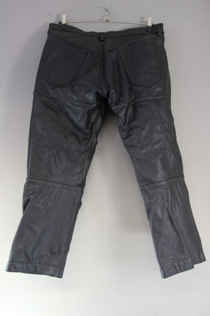 TORQUE BLACK LEATHER BIKER JEANS/TROUSERS + HIP/KNEE ARMOUR: WAIST 36"/LEG 29"