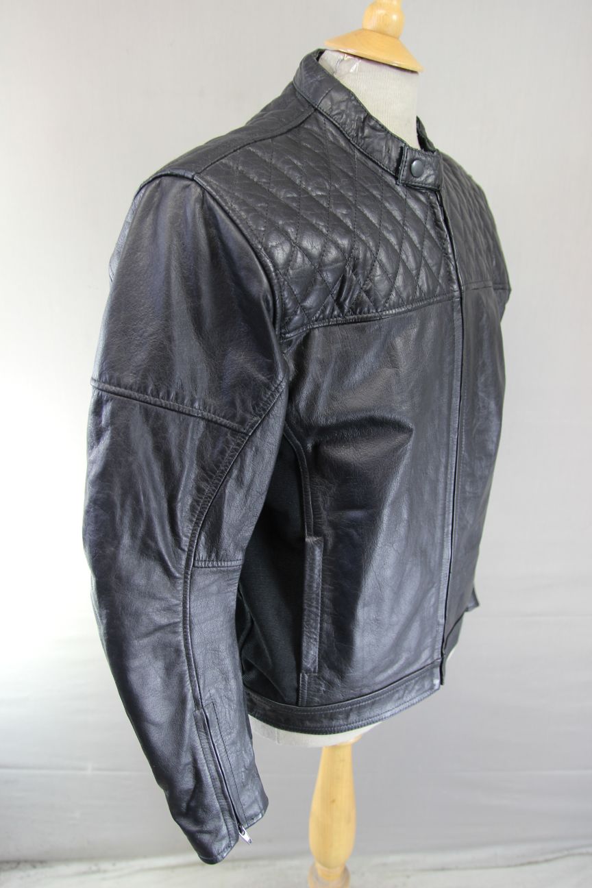 COURSE 'BOOMER' BLACK BUFFALO LEATHER BIKER JACKET WITH CE ARMOUR 42 INCH/LARGE