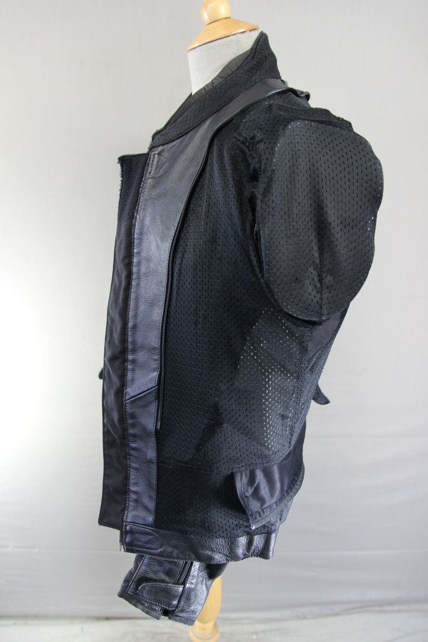 AXO SPORT BLACK & SILVER LEATHER BIKER JACKET + SHOULDER & ELBOW CE ARMOUR 38 IN