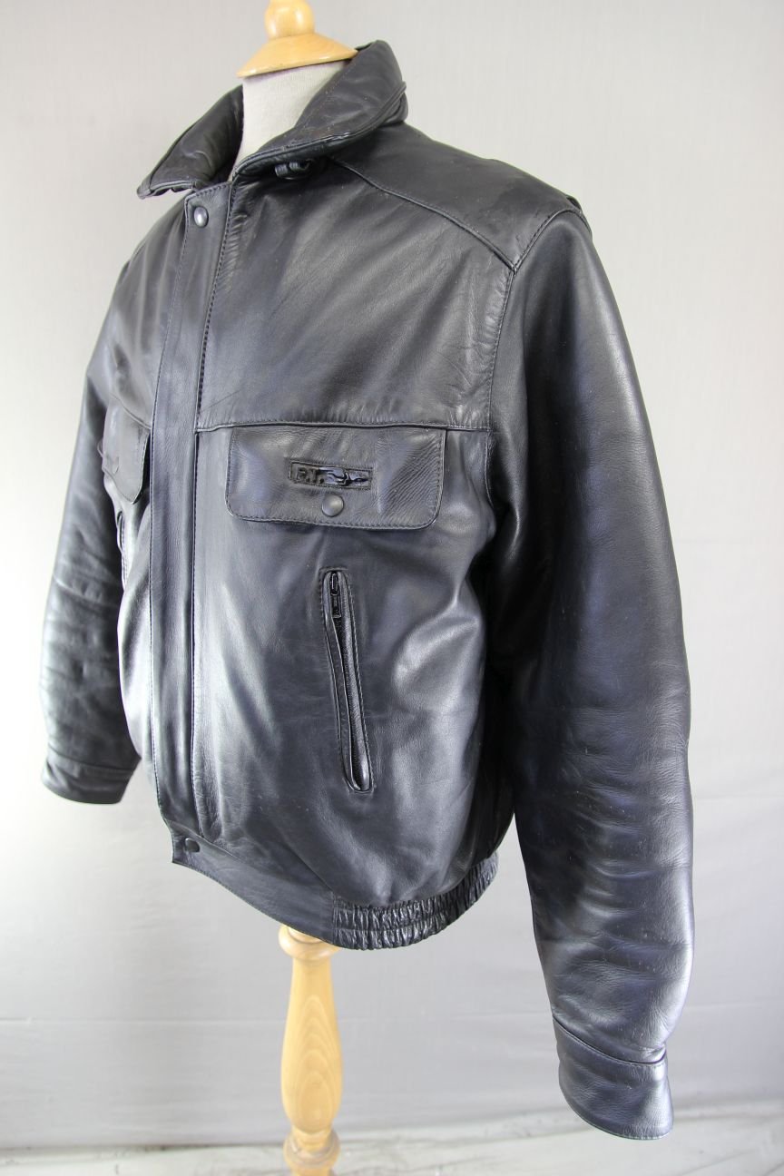VINTAGE 1980's FRANK THOMAS B52 PILOT ARMASPORT BLACK LEATHER BIKER JACKET 40 IN