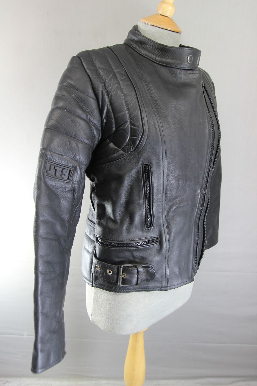 CLASSIC JT'S BLACK LEATHER LADIES BIKER JACKET: 34 INCH/SIZE MEDIUM