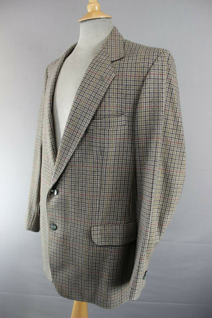 CLASSIC MAGEE PURE WOOL CHECKED GREEN DUNEAGLE TWIST JACKET 42 INCH