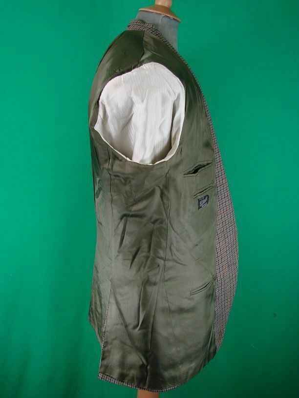 CLASSIC MAGEE PURE WOOL CHECKED GREEN DUNEAGLE TWIST JACKET 42 INCH