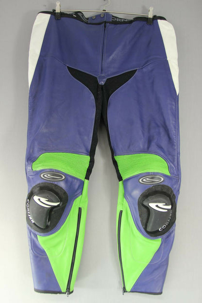 CORNER LEATHER BIKER TROUSERS + CE ARMOUR/KNEE SLIDERS: WAIST 40/INSIDE LEG 30IN