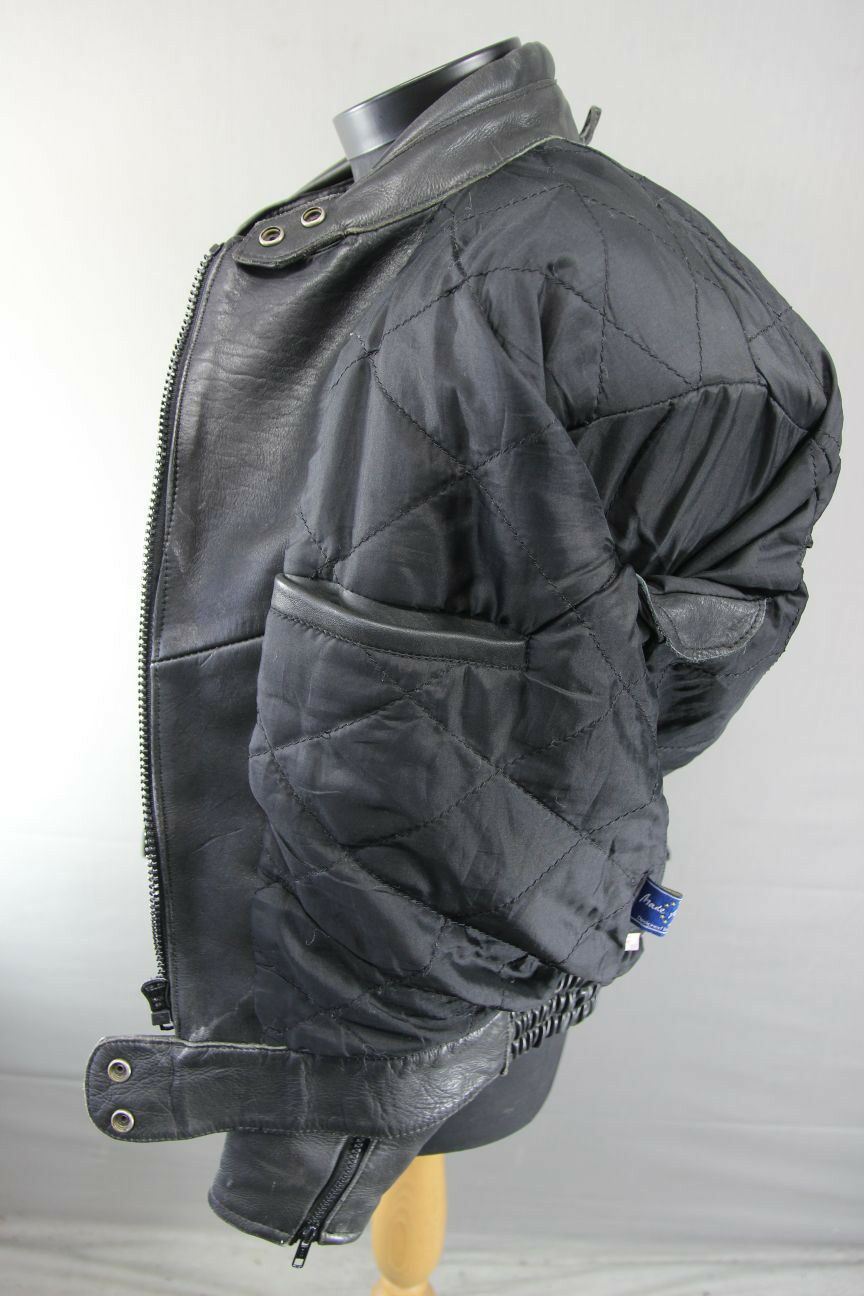 AKITO RAPIDE BLACK LEATHER BIKER JACKET WITH REMOVABLE BACK PROTECTOR, SIZE 16