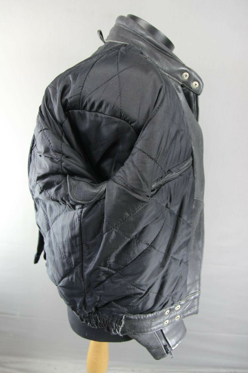 AKITO RAPIDE BLACK LEATHER BIKER JACKET WITH REMOVABLE BACK PROTECTOR, SIZE 16
