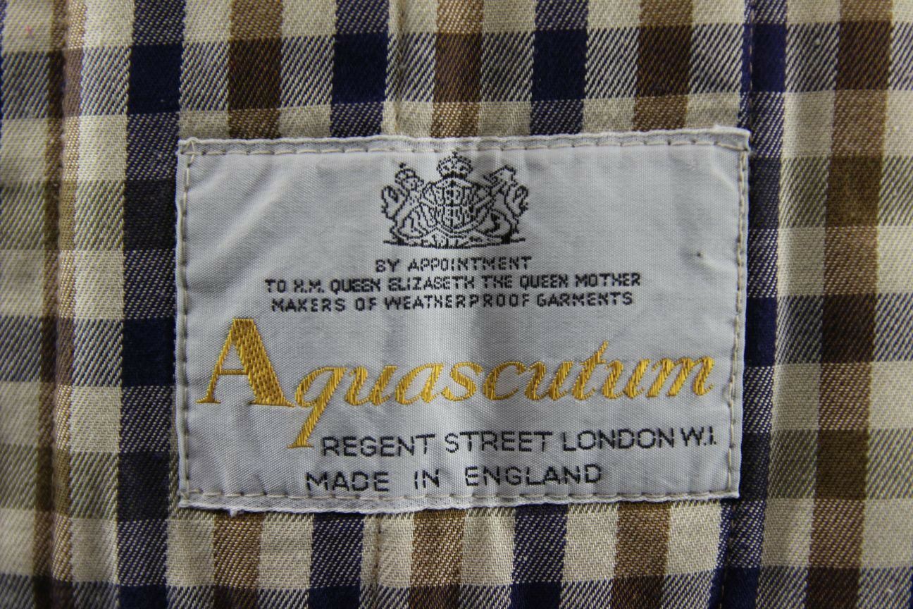 SUPERB AQUASCUTUM BRITISH MADE CLASSIC QUILTED BEIGE JACKET 36-38 INCH CHEST