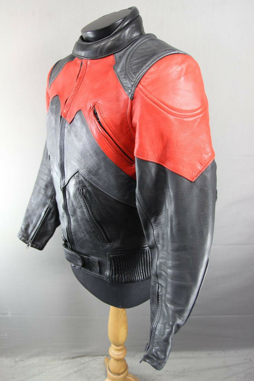 AMAZING J&S BLACK, RED & SILVER LEATHER BIKER JACKET WITH BACK PROTECTOR 38 INCH