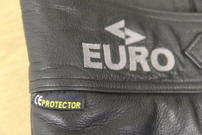 EURO STYLE BLACK LEATHER BIKER TROUSERS + CE ARMOUR: WAIST 30IN/INSIDE LEG 27IN
