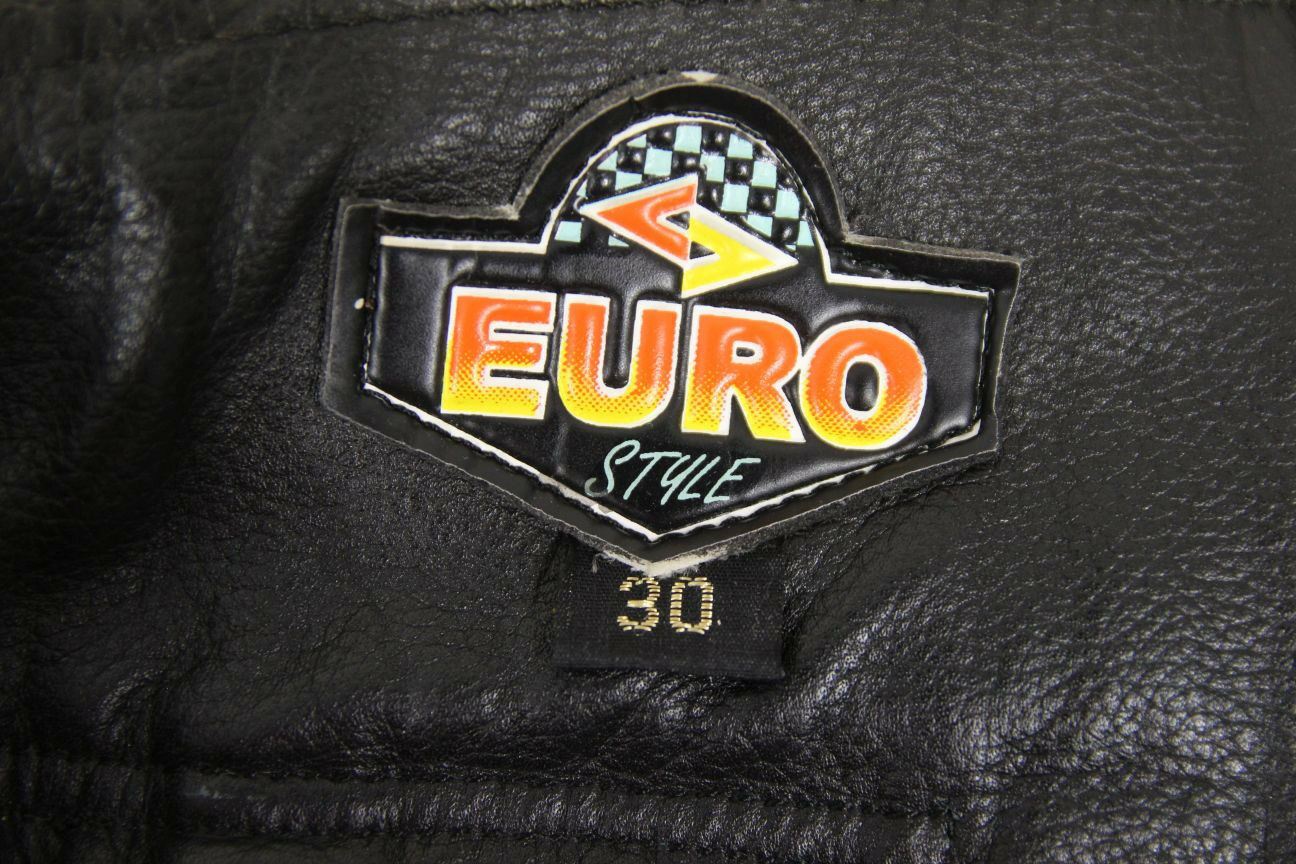 EURO STYLE BLACK LEATHER BIKER TROUSERS + CE ARMOUR: WAIST 30IN/INSIDE LEG 27IN