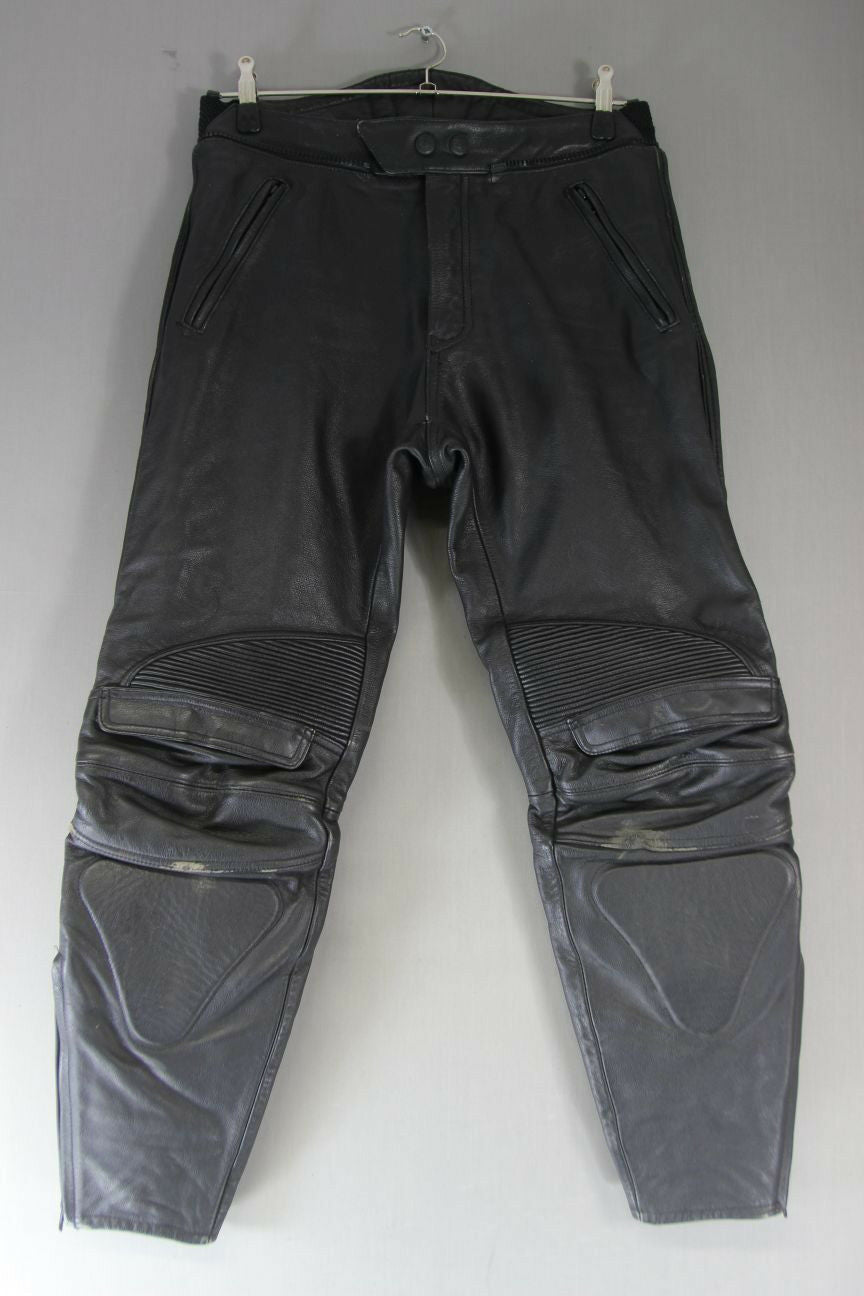 RIDER BLACK LEATHER BIKER TROUSERS: WAIST 32 INCHES/INSIDE LEG 29 INCHES