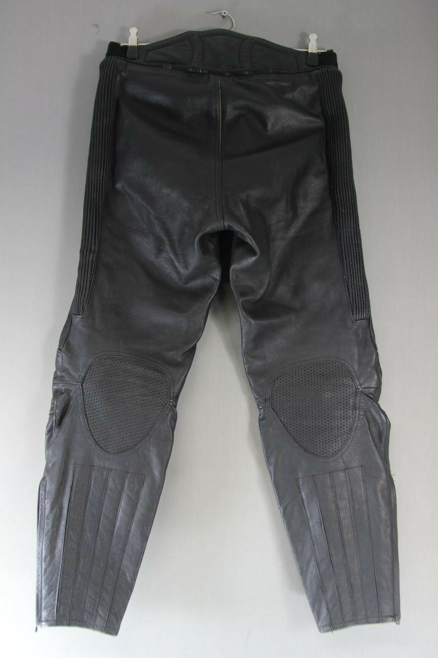 RIDER BLACK LEATHER BIKER TROUSERS: WAIST 32 INCHES/INSIDE LEG 29 INCHES