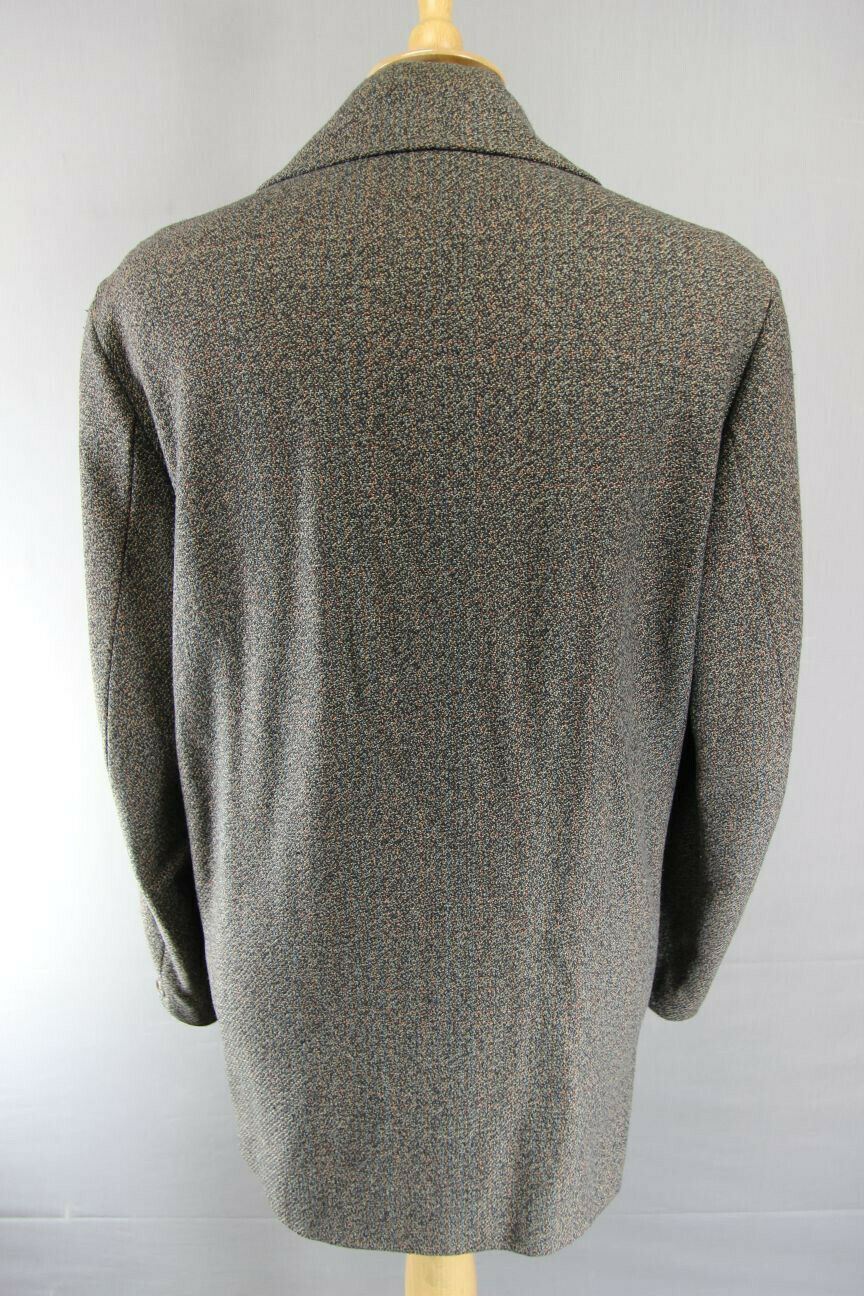 SUPERB VINTAGE 1970's 2 PLY THORNPROOF TWIST TWEED COAT 42 INCH