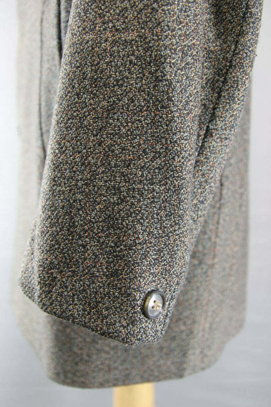 SUPERB VINTAGE 1970's 2 PLY THORNPROOF TWIST TWEED COAT 42 INCH
