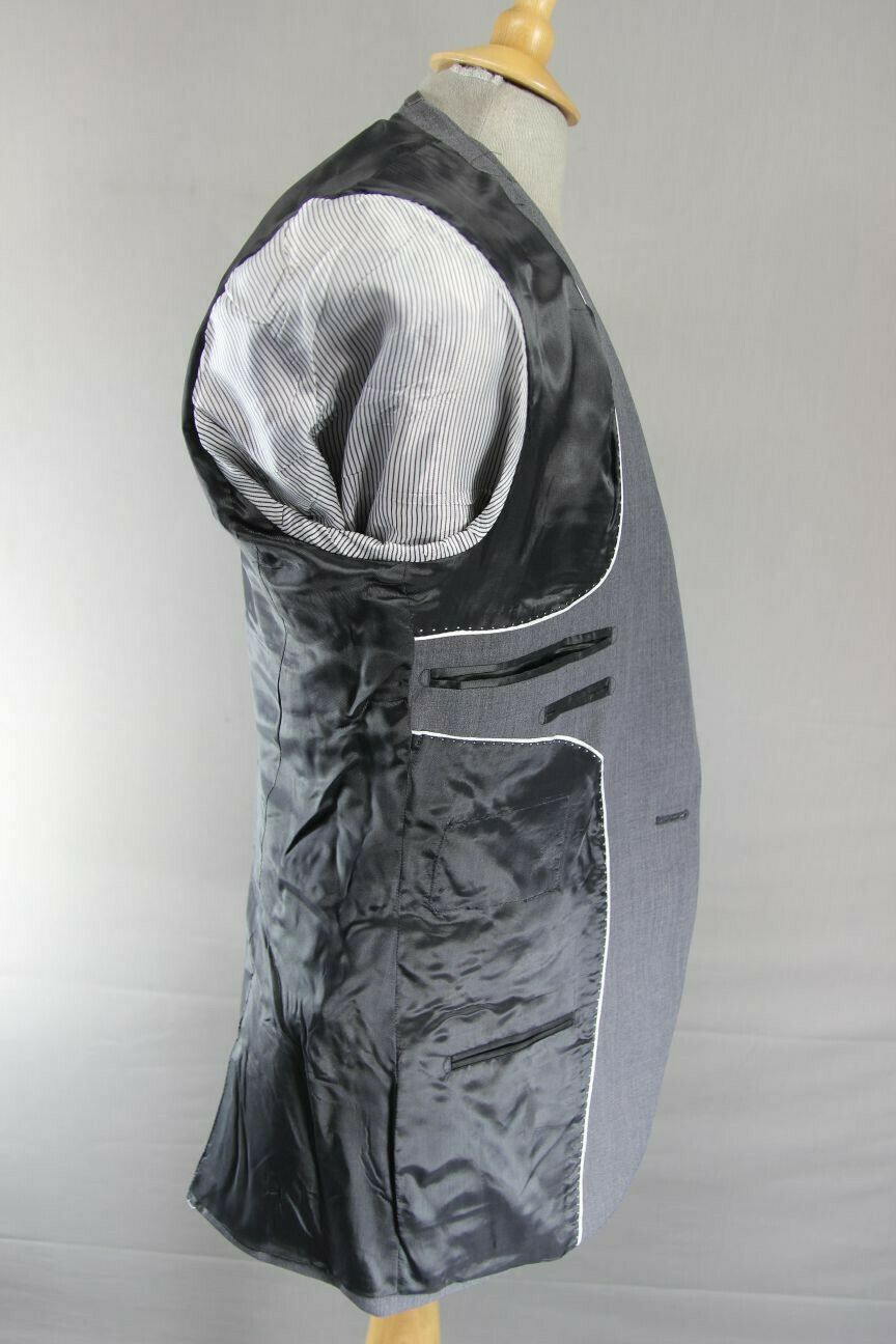BRAND NEW WOOL RICH BLEND GREY JACKET: 36 INCH CHEST (REGULAR FIT)