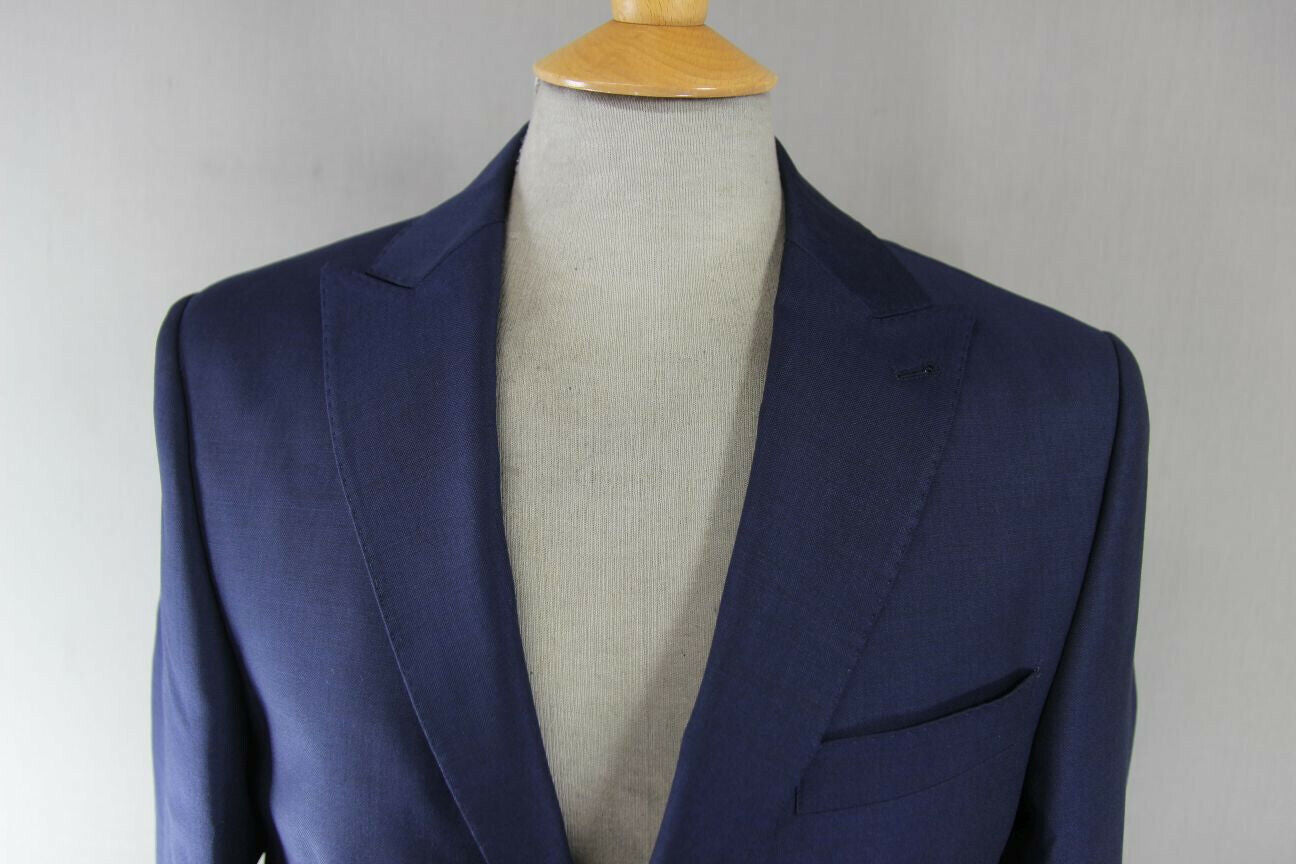 BRAND NEW WOOL RICH BLEND 3 POCKET NAVY BLUE JACKET: 36 INCH CHEST (SHORT FIT)