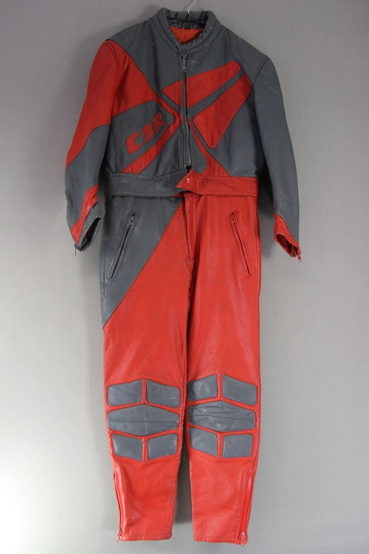 VINTAGE CBR 2 PIECE RED & GREY LEATHER CLASSIC BIKER SUIT 38 INCH/MEDIUM