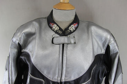 HANDMADE IN BRITAIN CARRERA LEATHERS BIKER JACKET + REMOVABLE CE ARMOUR SIZE 18