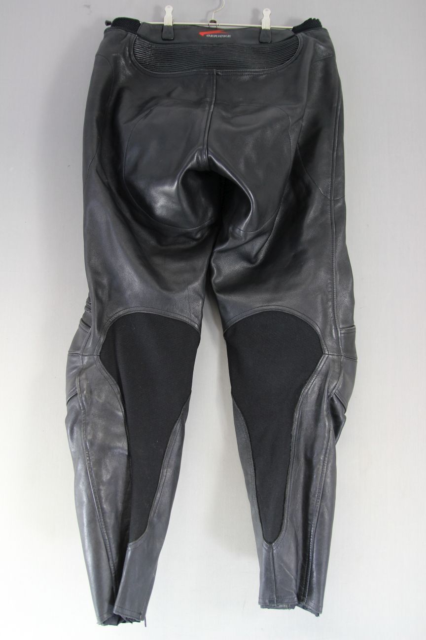 HEIN GERICKE BLACK LEATHER BIKER TROUSERS + CE ARMOUR: WAIST 32"/LEG 31"
