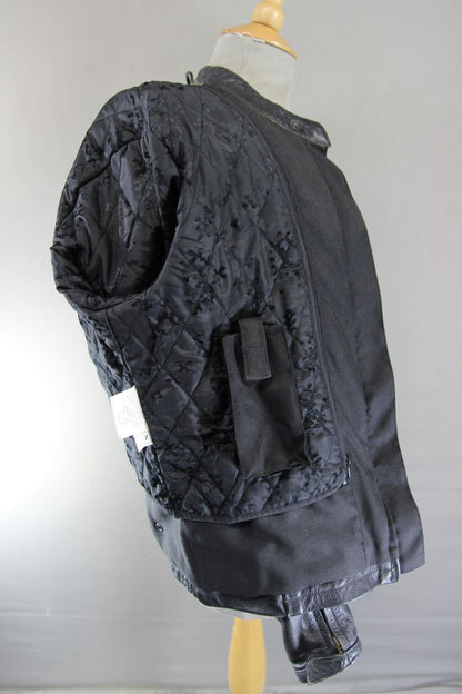 EXERO BLACK LEATHER BIKER JACKET WITH CE ARMOUR & THERMAL LINING: SIZE 16