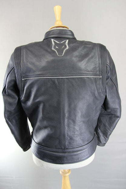 WOLF RACING CONSTRUCTION BLACK LEATHER BIKER JACKET WITH CE ARMOUR: SIZE 16