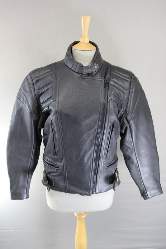 BRITISH MADE GEAR CLASSIC BLACK LEATHER BIKER JACKET: SIZE 12
