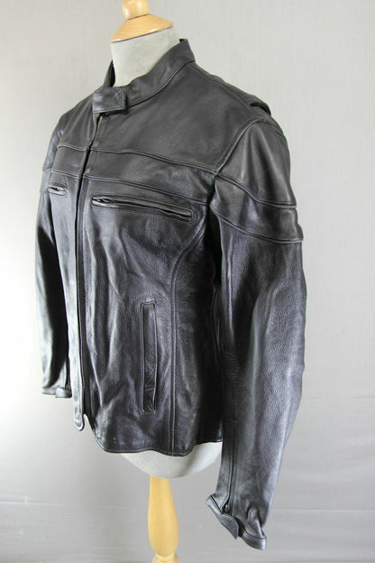 BIKER'S GEAR BLACK LEATHER JACKET WITH CE ARMOUR & THERMAL LINING: SIZE 16