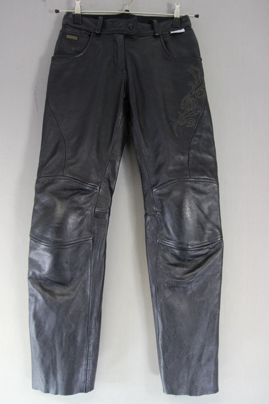 RICHA BLACK LEATHER BIKER JEANS + CE ARMOUR SIZE 8: WAIST 28 IN/INSIDE LEG 30 IN