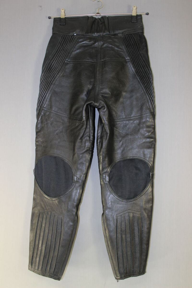 BLACK J&S LEATHER BIKER TROUSERS SIZE 12 - WAIST 26 INCHES/INSIDE LEG 26 INCHES