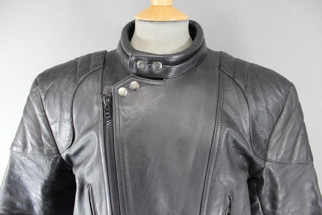 CLASSIC SPORTING GOODS BLACK LEATHER BIKER JACKET 40 INCH