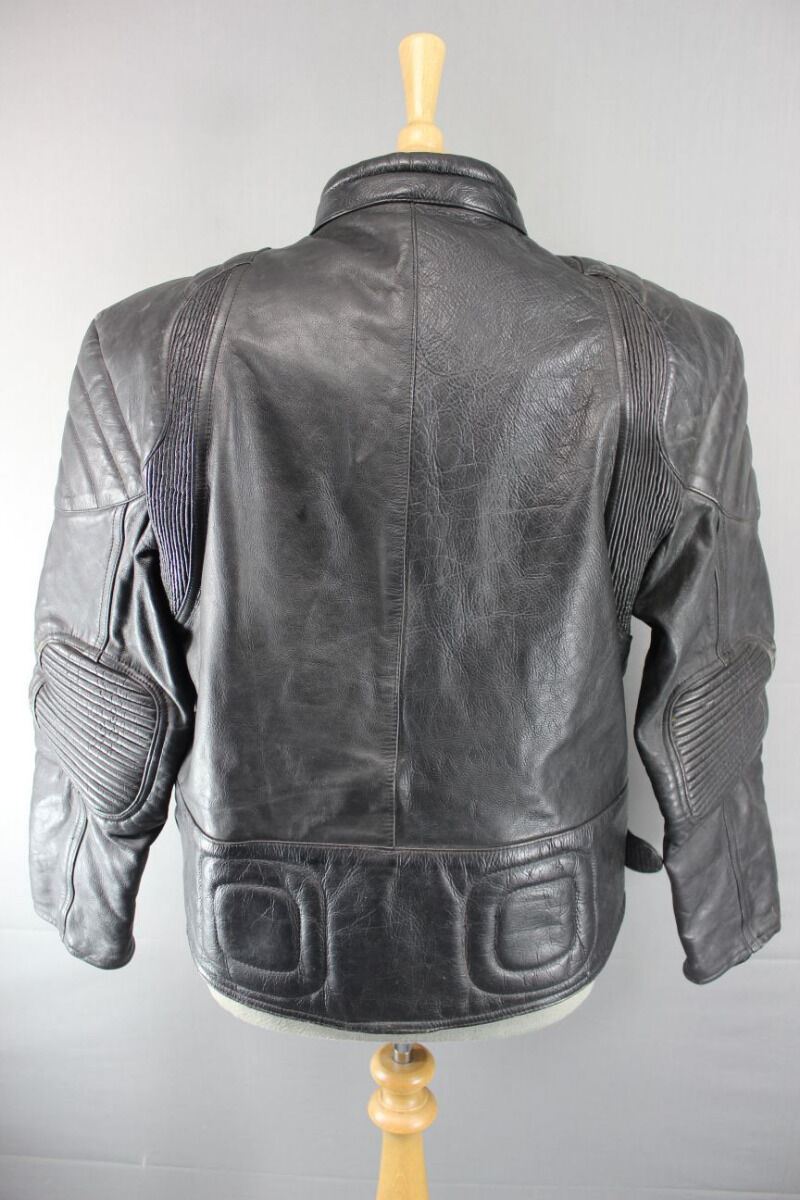 CLASSIC SPORTING GOODS BLACK LEATHER BIKER JACKET 40 INCH