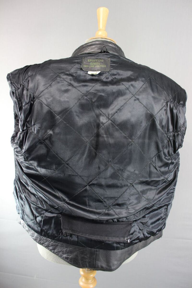 CLASSIC SPORTING GOODS BLACK LEATHER BIKER JACKET 40 INCH