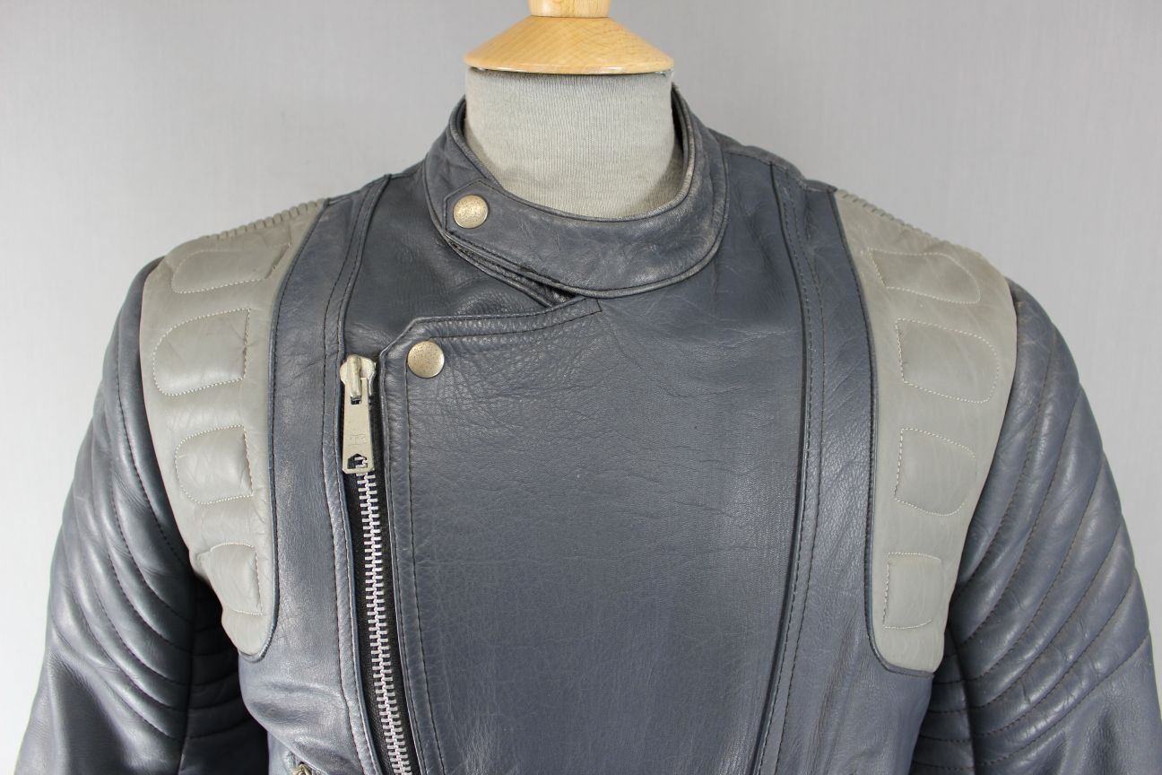 CLASSIC VINTAGE 1970's DARK & LIGHT GREY COWHIDE LEATHER BIKER JACKET 38 INCH