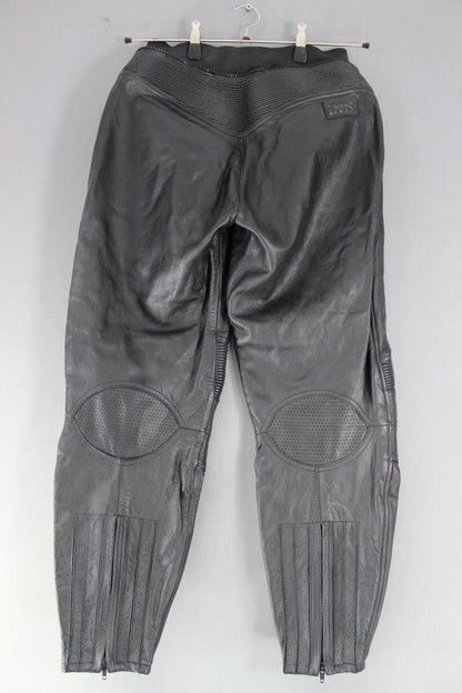 CLASSIC IXS BLACK LEATHER BIKER TROUSERS: WAIST 30 INCHES/INSIDE LEG 28 INCHES