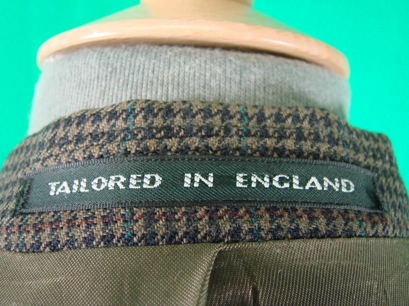 CLASSIC AUSTIN REED BRITISH MADE PURE WOOL CHECKED BROWN JACKET 42 INCH