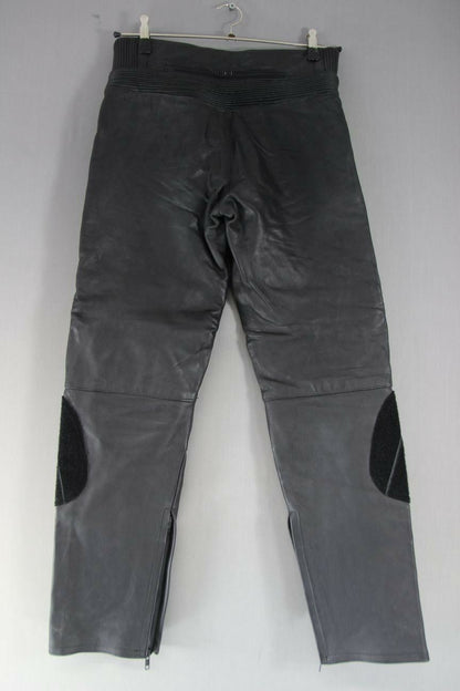 BIKERS CLUB BLACK STEERHIDE LEATHER BIKER TROUSERS: WAIST 30 IN/INSIDE LEG 30 IN
