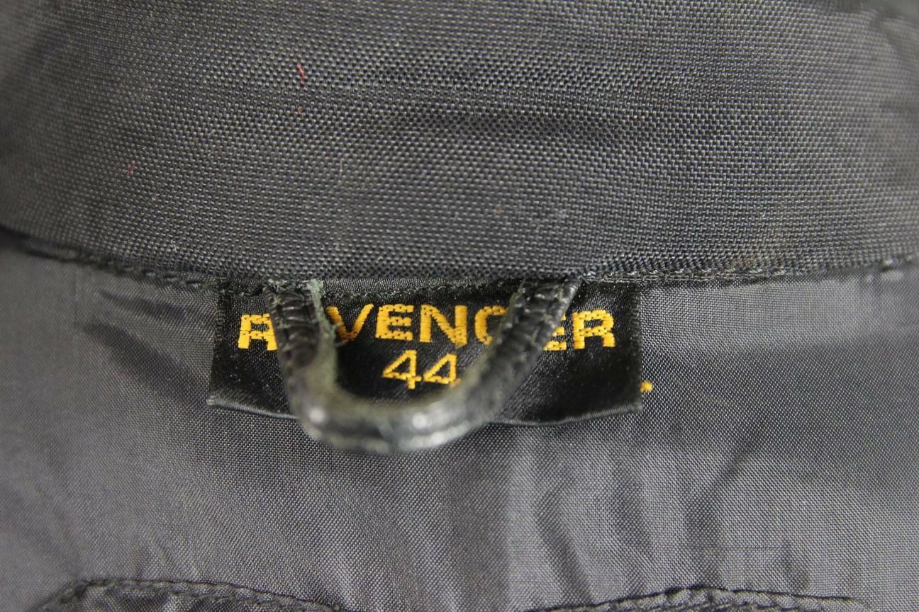 REVENGER BLACK & SILVER/GREY LEATHER BIKER JACKET 40 INCH