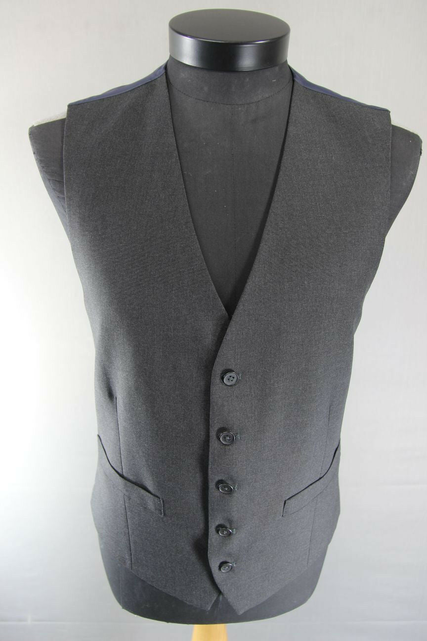 BRAND NEW GARETH SOUTHGATE ENGLAND STYLE CHARCOAL GREY WAISTCOAT 40 INCH
