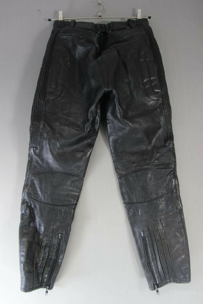 J&S CLASSIC BLACK LEATHER BIKER TROUSERS SIZE 12: WAIST 30 IN/INSIDE LEG 29.5 IN