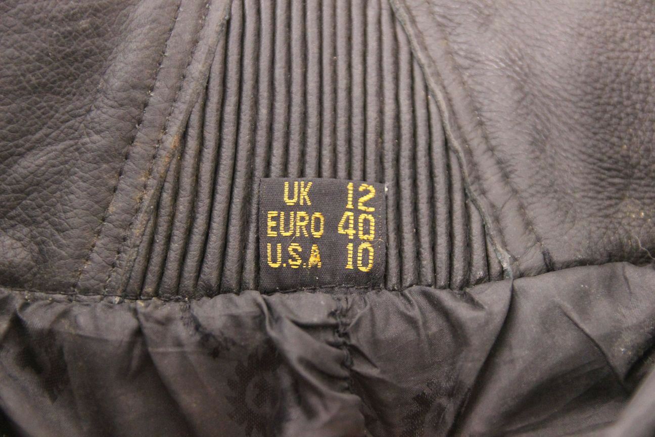 BELSTAFF BLACK LEATHER BIKER TROUSERS SIZE 12: WAIST 24 INCH/INSIDE LEG 29 INCH