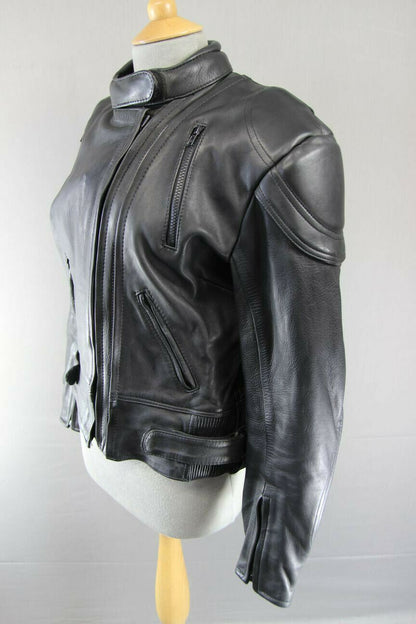ASHMAN BLACK COWHIDE LEATHER BIKER JACKET WITH REMOVABLE PROTECTORS: SIZE 14