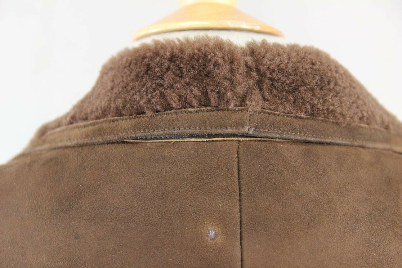 SUPERB QUALITY VINTAGE 1970's DARK BROWN SUEDE LEATHER SHEEPSKIN LINED COAT 34IN