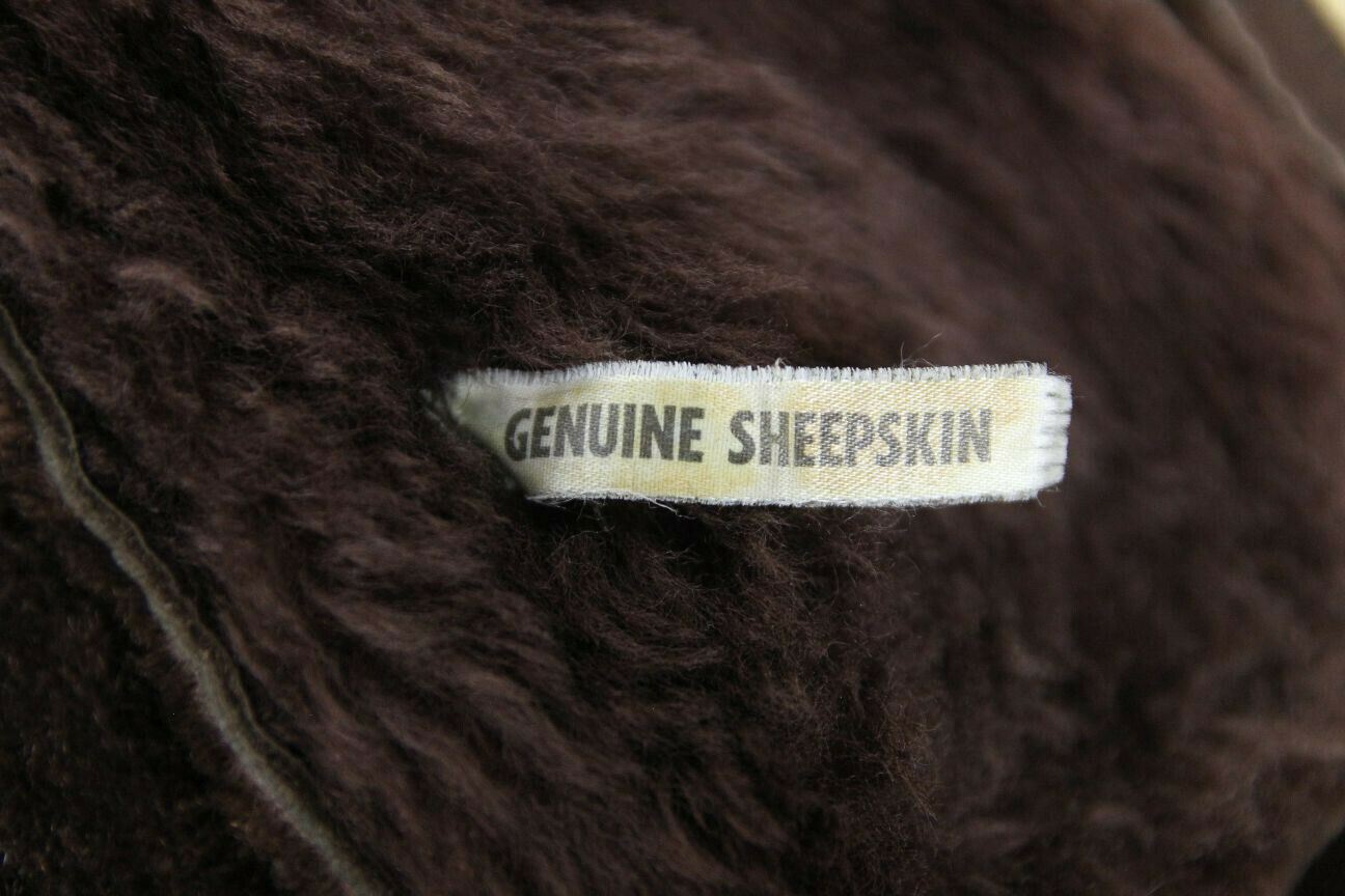 SUPERB QUALITY VINTAGE 1970's DARK BROWN SUEDE LEATHER SHEEPSKIN LINED COAT 34IN