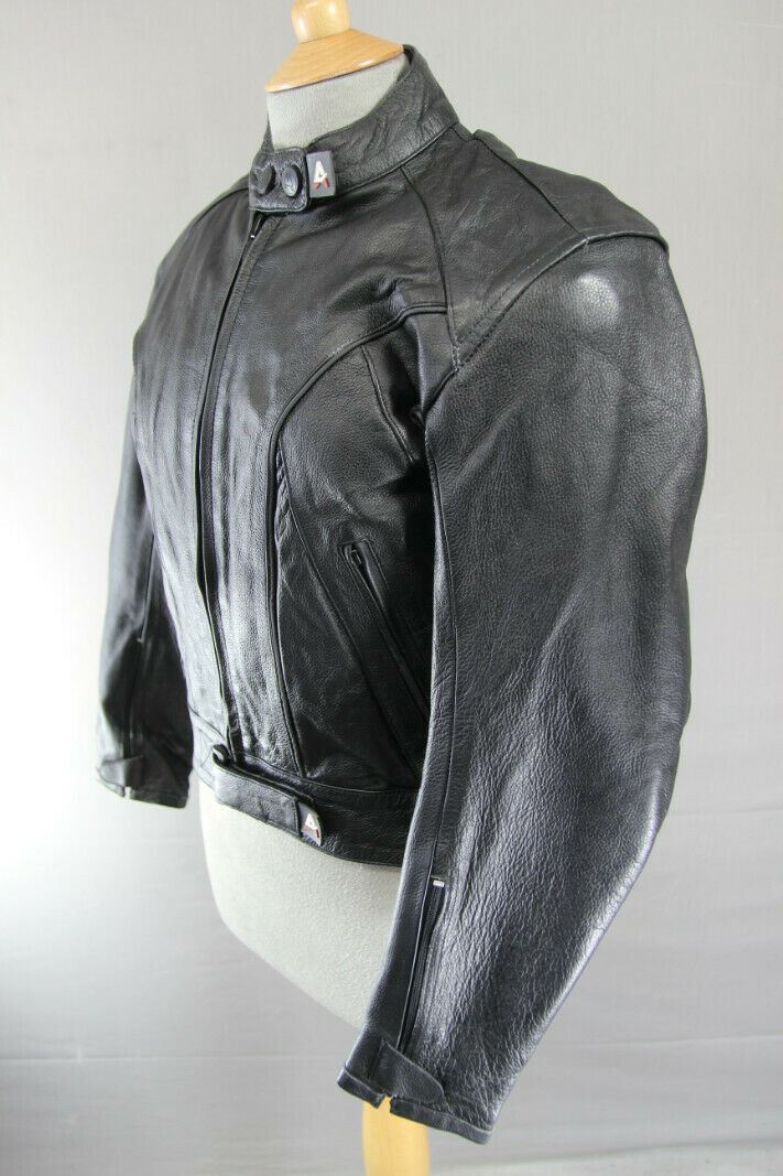 AKITO CONCEPTWEAR BLACK LEATHER BIKER JACKET + CE ARMOUR/THERMAL LINING: SIZE 12