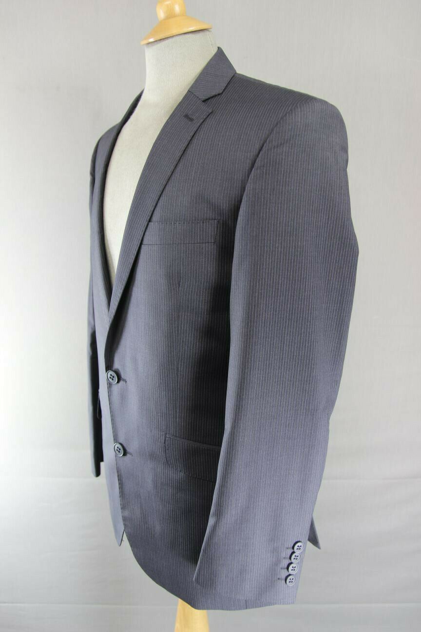 BRAND NEW WOOL RICH BLEND GREY PINSTRIPED JACKET: 38 INCH CHEST (REGULAR FIT)