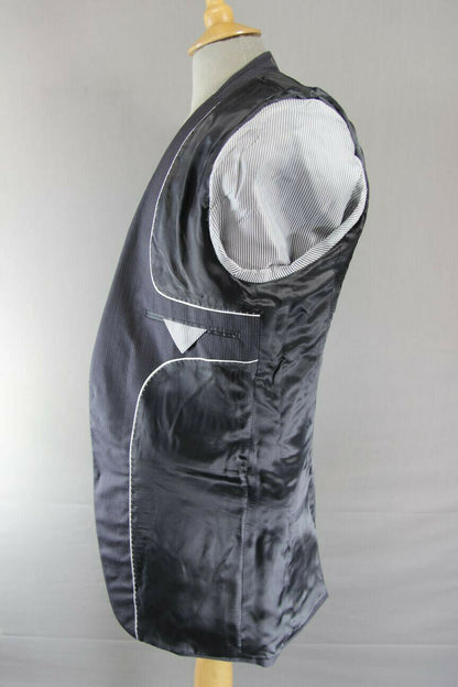 BRAND NEW WOOL RICH BLEND GREY PINSTRIPED JACKET: 38 INCH CHEST (REGULAR FIT)