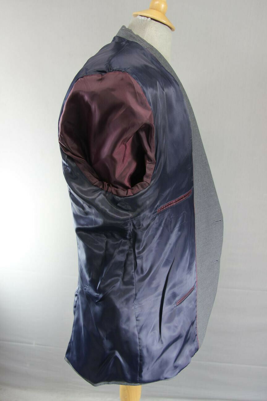 BRAND NEW GREY PINSTRIPED JACKET: 48 INCH CHEST XXL (REGULAR FIT)