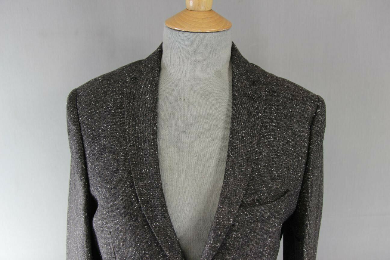 BRAND NEW WOOL RICH BLEND BROWN TWEED JACKET: 34 INCH CHEST