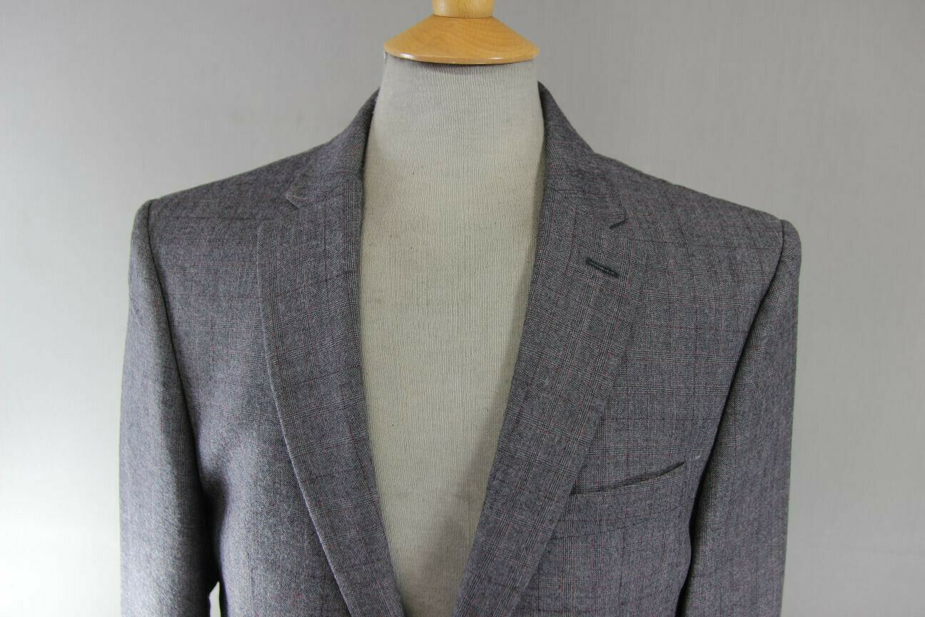 BRAND NEW WOOL RICH BLEND CHECKED GREY JACKET: 38 INCH CHEST (LONG FIT)